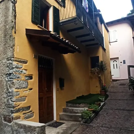 Casa Regina Séjour chez l'habitant *